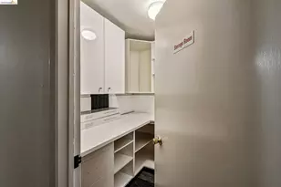 811 York St, Oakland, CA 94610 - Photo 27