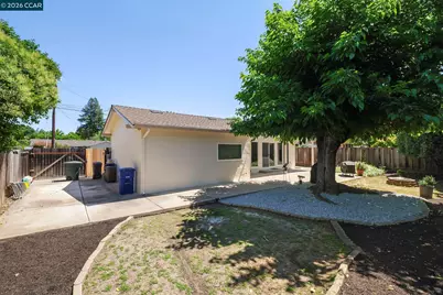 4050 Sacramento St, Concord, CA 94521 - Photo 27