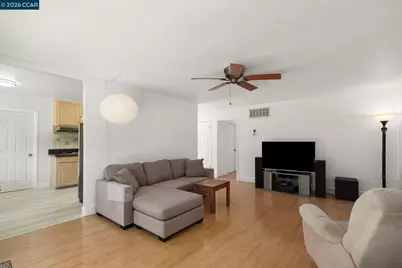 4050 Sacramento St, Concord, CA 94521 - Photo 9