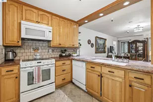 453 Alberto Way, Los Gatos, CA 95032 - Photo 5