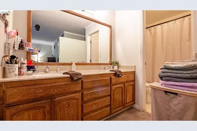 2214 Peyton Ct, Antioch, CA 94509 - Photo 17