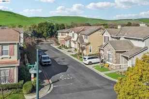 5919 Topsfield Cir, Dublin, CA 94568 - Photo 31