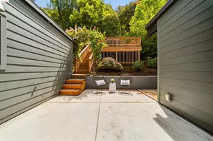 6406 Oakwood Dr, Oakland, CA 94611 - Photo 37