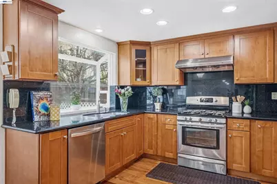280 Summerford Cir, San Ramon, CA 94583 - Photo 47