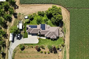 2445 Taylor Ln, Byron, CA 94514 - Photo 37
