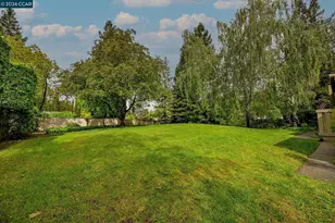 327 Sycamore Hill Ct, Danville, CA 94526 - Photo 37