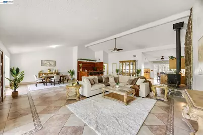 2857 Randall Way, Hayward, CA 94541 - Photo 5