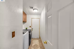2857 Randall Way, Hayward, CA 94541 - Photo 19