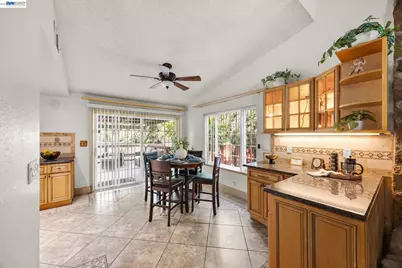 2857 Randall Way, Hayward, CA 94541 - Photo 13