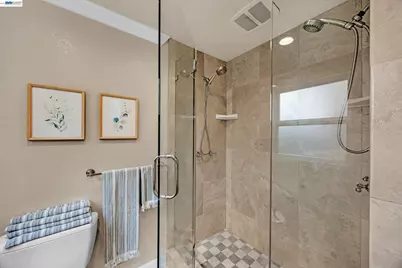 1989 Meadow Rd, Walnut Creek, CA 94595 - Photo 15