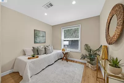 1989 Meadow Rd, Walnut Creek, CA 94595 - Photo 17