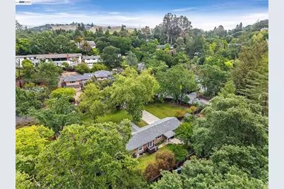1989 Meadow Rd, Walnut Creek, CA 94595 - Photo 33