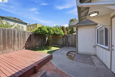 1714 Chestnut Street, Oakland, CA 94607 - Photo 33