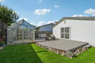 24815 Townsend Ave, Hayward, CA 94544 - Photo 57