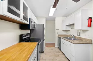 16006 14th St, Ashland, CA 94578 - Photo 9