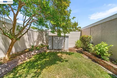 2375 Goldcrest Circle, Pleasanton, CA 94566 - Photo 31