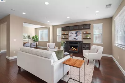 2417 Stalsburg Dr, Tracy, CA 95376 - Photo 15