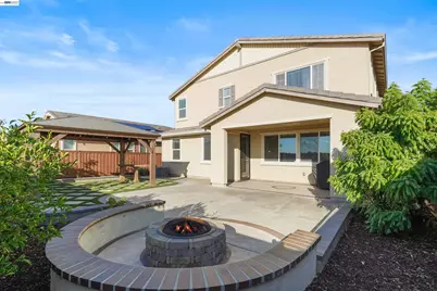 2417 Stalsburg Dr, Tracy, CA 95376 - Photo 37