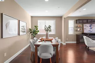 2417 Stalsburg Dr, Tracy, CA 95376 - Photo 9