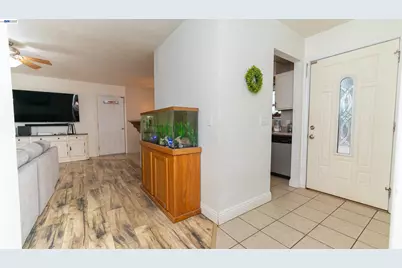 4276 Hartvickson Ln, Valley Springs, CA 95252 - Photo 7