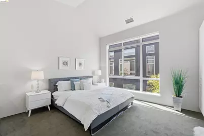 1253 Pine St, Oakland, CA 94607 - Photo 11