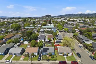 916 Bataan Ave, Berkeley, CA 94710 - Photo 69