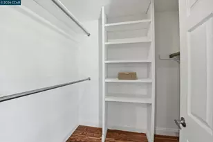 916 Bataan Ave, Berkeley, CA 94710 - Photo 35