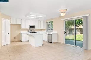 8400 Newby Way, Elk Grove, CA 95624 - Photo 5