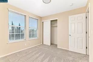 8400 Newby Way, Elk Grove, CA 95624 - Photo 21