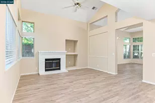 8400 Newby Way, Elk Grove, CA 95624 - Photo 9