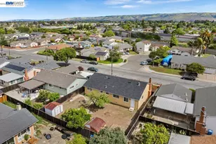 37229 Edith St, Newark, CA 94560 - Photo 23