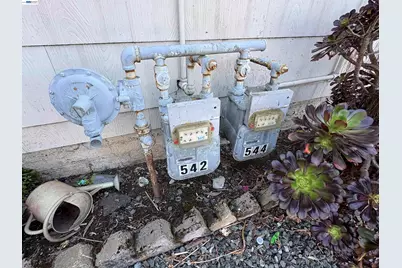 542 Grant St, Vallejo, CA 94590 - Photo 31