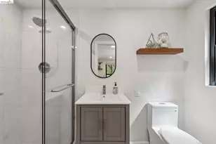 5739 Presley Way, Oakland, CA 94618 - Photo 35