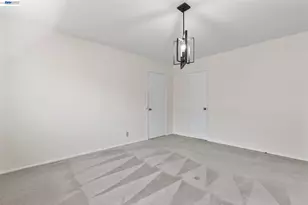 40272 Davis St, Fremont, CA 94538 - Photo 17