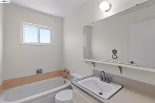 40272 Davis St, Fremont, CA 94538 - Photo 25