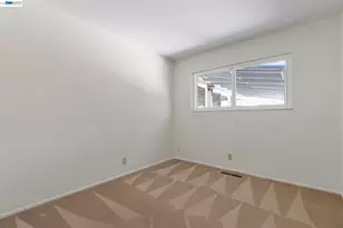 40272 Davis St, Fremont, CA 94538 - Photo 29