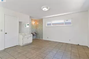 40272 Davis St, Fremont, CA 94538 - Photo 11