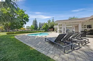 3144 Roundhill Rd, Alamo, CA 94507 - Photo 51