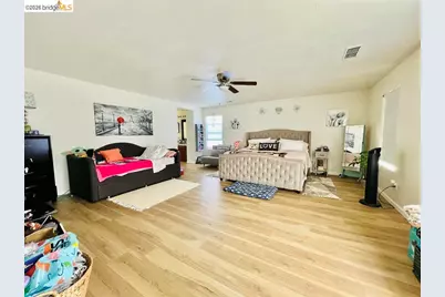 2215 Dune Pl, Stockton, CA 95206 - Photo 5