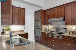 204 Vista Glen Pl, Martinez, CA 94553 - Photo 13