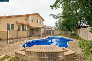 1010 Malton Way, Galt, CA 95632 - Photo 3