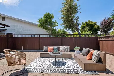 328 Sand Beach Rd, Alameda, CA 94501 - Photo 7