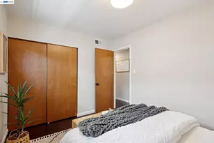 328 Sand Beach Rd, Alameda, CA 94501 - Photo 35