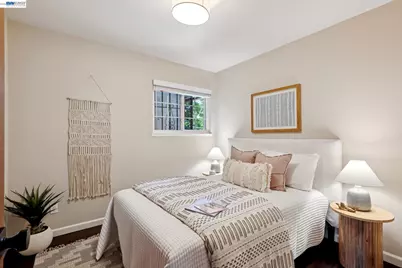 328 Sand Beach Rd, Alameda, CA 94501 - Photo 31
