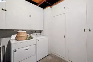 328 Sand Beach Rd, Alameda, CA 94501 - Photo 41