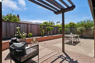 328 Sand Beach Rd, Alameda, CA 94501 - Photo 47