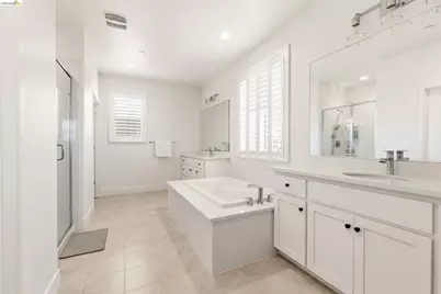2225 Delta View Ave, Sacramento, CA 95832 - Photo 27