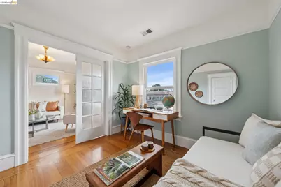 532 42nd St, Oakland, CA 94609 - Photo 13