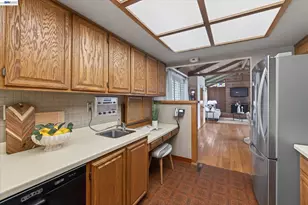 4247 School St, Pleasanton, CA 94566 - Photo 15