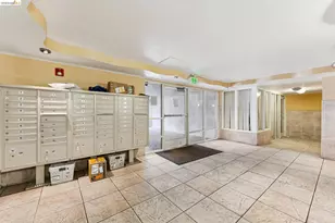 77 Fairmount Ave, Oakland, CA 94611 - Photo 49